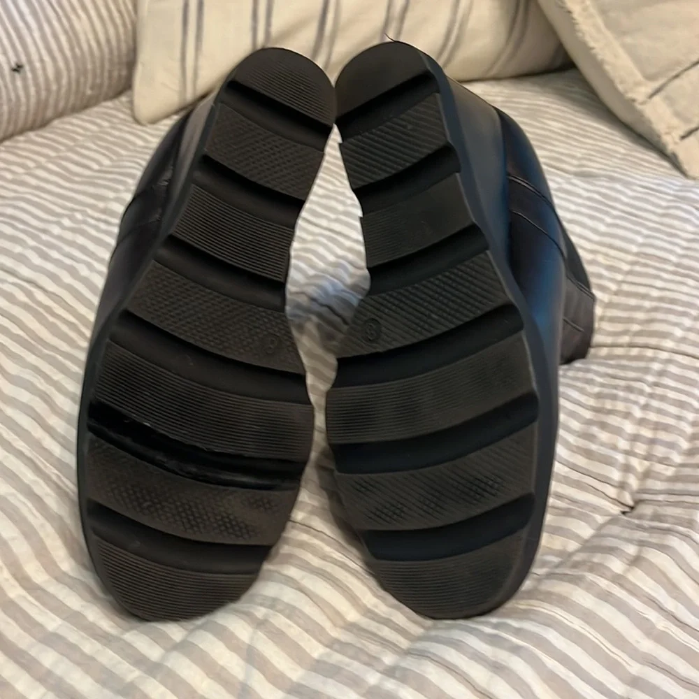 Booties - Picture 3 of 3